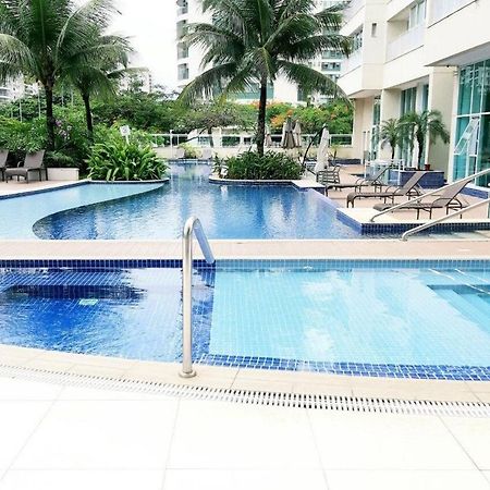 MELHOR LOCALIZAÇÃO NA BARRA DA TIJUCA- Apartamento com Ar, wifi, microondas Rio de Janeiro Exterior foto