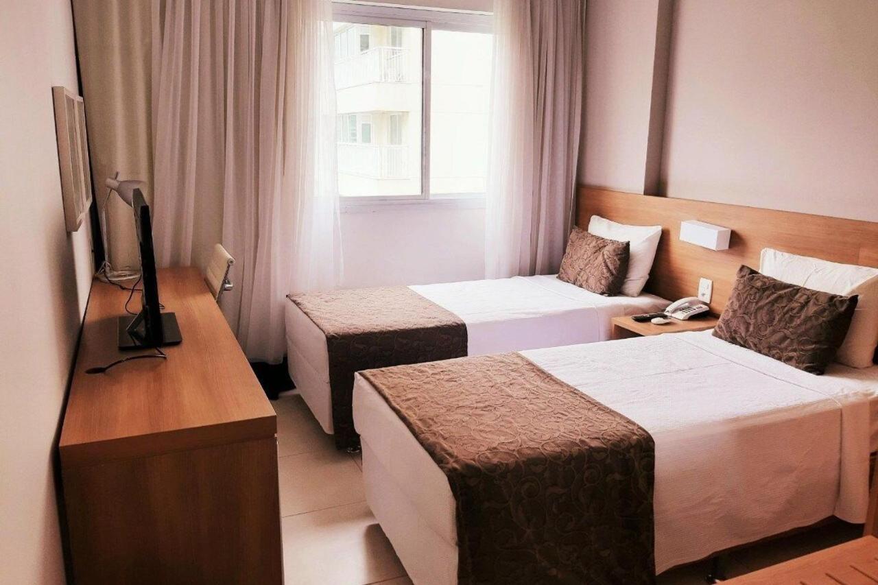 MELHOR LOCALIZAÇÃO NA BARRA DA TIJUCA- Apartamento com Ar, wifi, microondas Rio de Janeiro Exterior foto